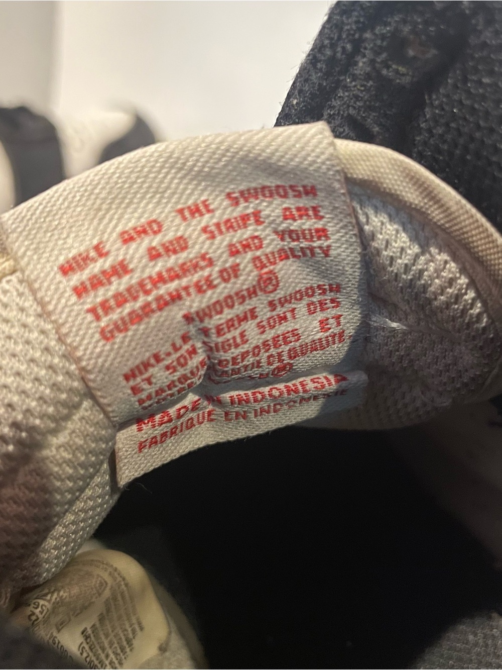 Nike White and Black Women’s Panda Dunks size 6 - Picture 3 of 5